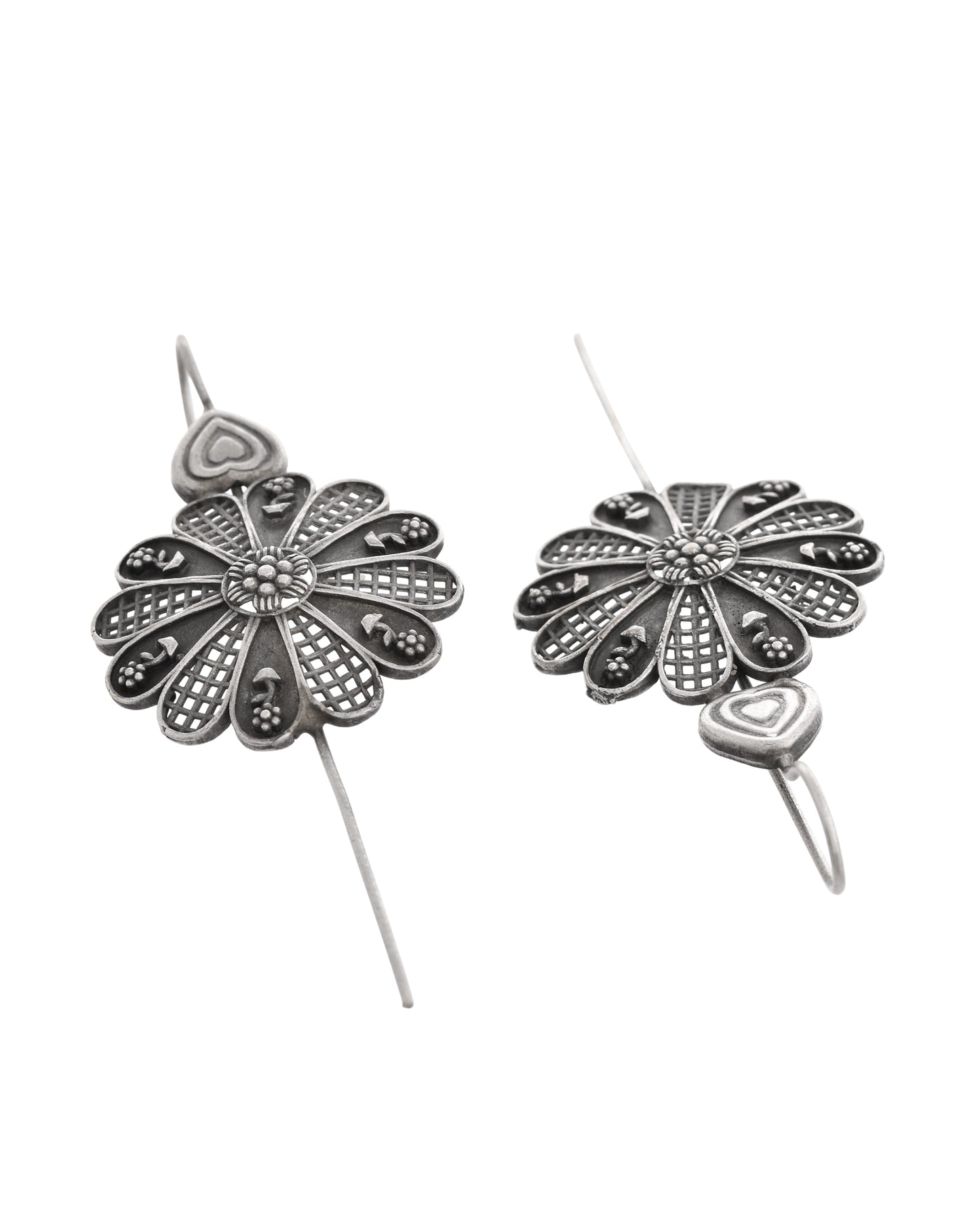VOJ Silver Plated Flower Shaped Elegant Ear Cuff - Distacart