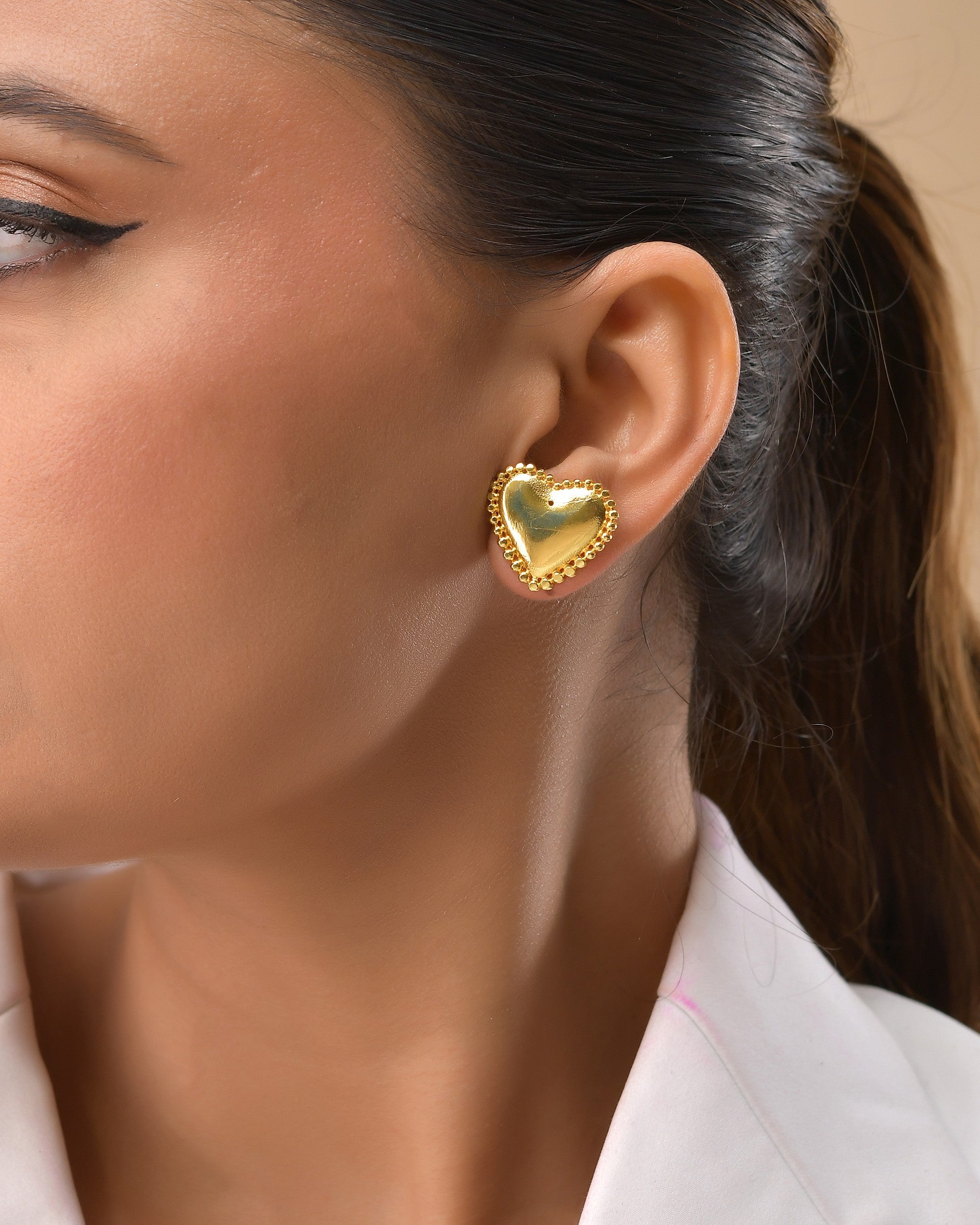 VOJ Gold Polished Heart Shaped Studs Earrings