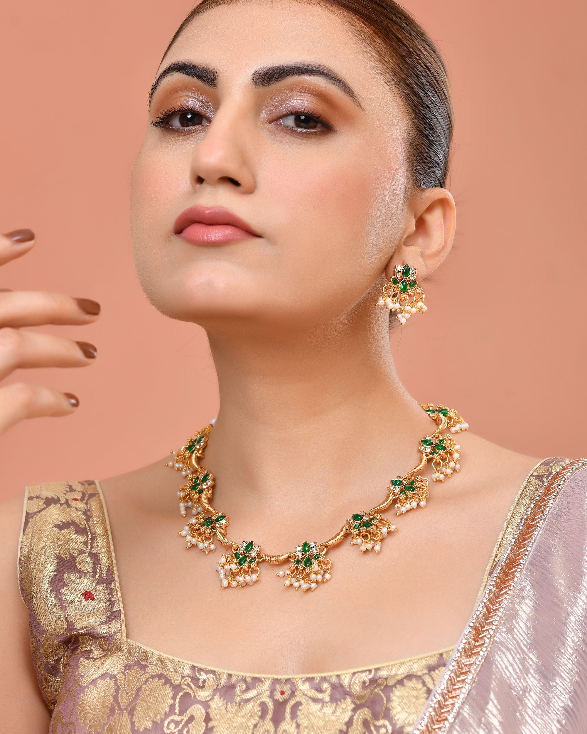 VOJ Gold Tone Green Floral Necklace Set - Dista