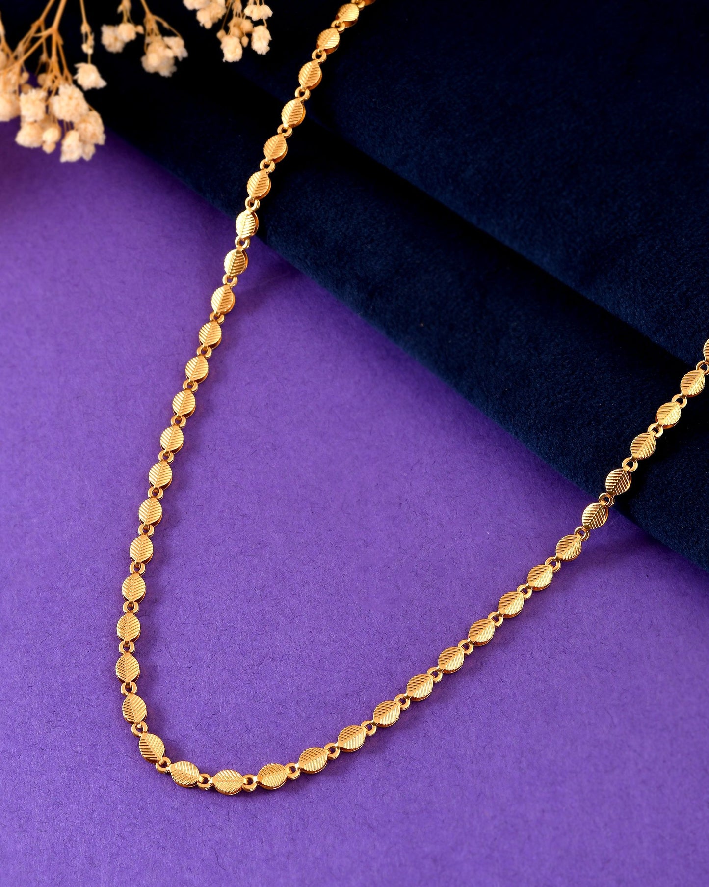 VOJ Gold Plated Oval Leaf Shaped Chain For Men - Dista