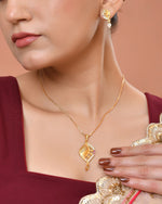 Thumbnail for VOJ Gold Plated Simple Chain With Pendant And Earrings Set - Dista
