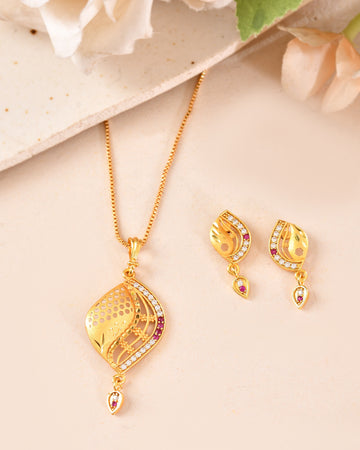VOJ Gold Plated Simple Chain With Pendant And Earrings Set - Dista