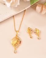 Thumbnail for VOJ Gold Plated Simple Chain With Pendant And Earrings Set - Dista
