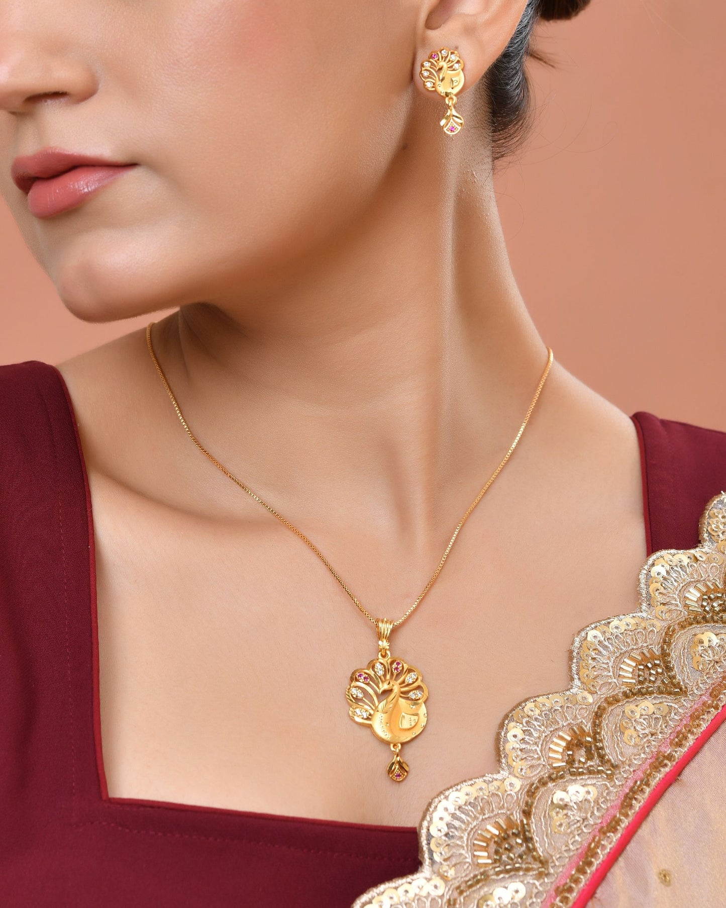 VOJ Gold Plated Peacock Shaped Chain Set - Dista