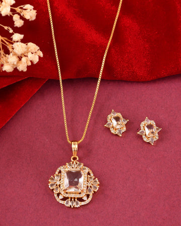 VOJ Gold Toned Rectangular Shaped Ad Chain Set - Dista