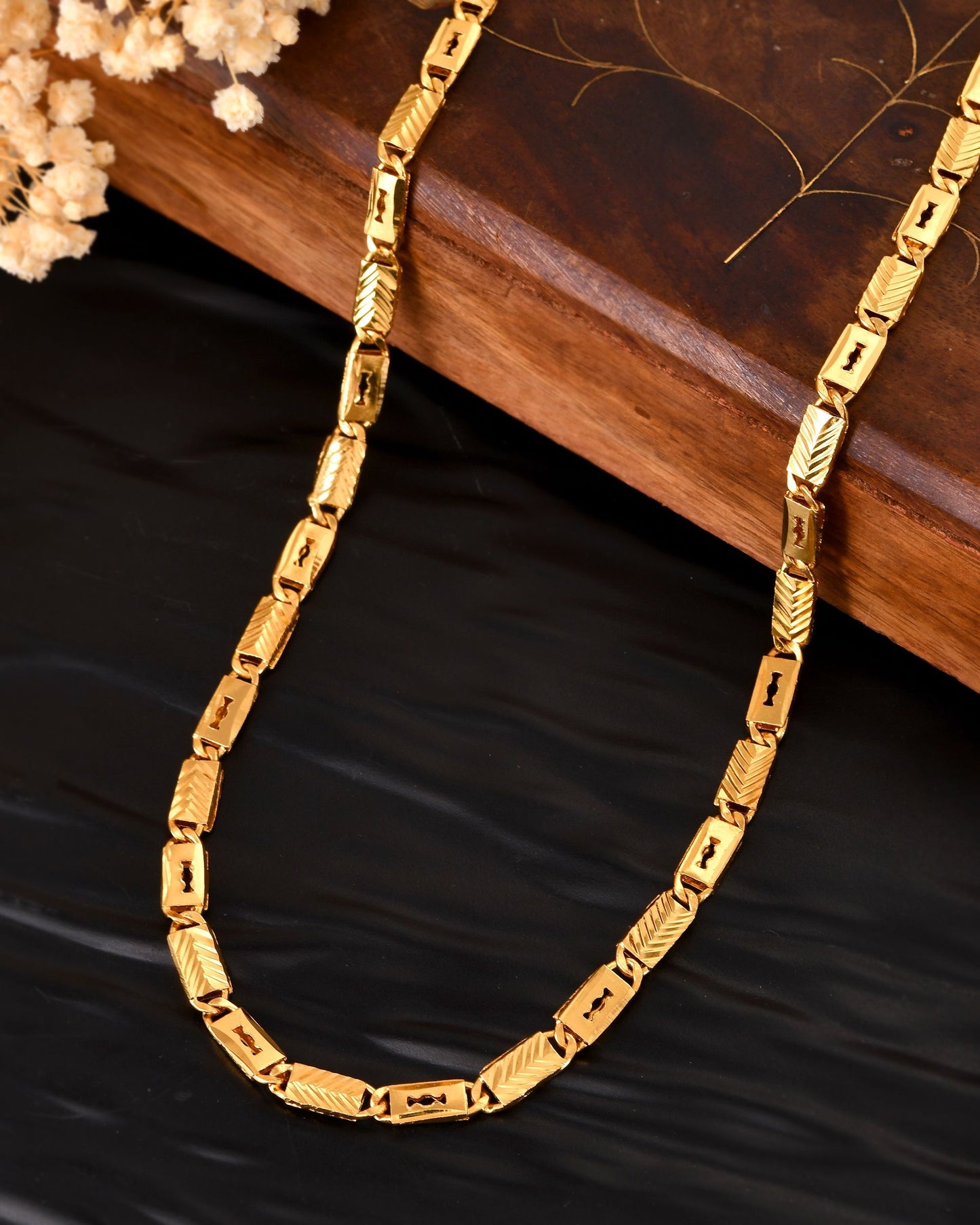 VOJ Gold Plated Toffee Designed Biscuit Chain For Men - Dista