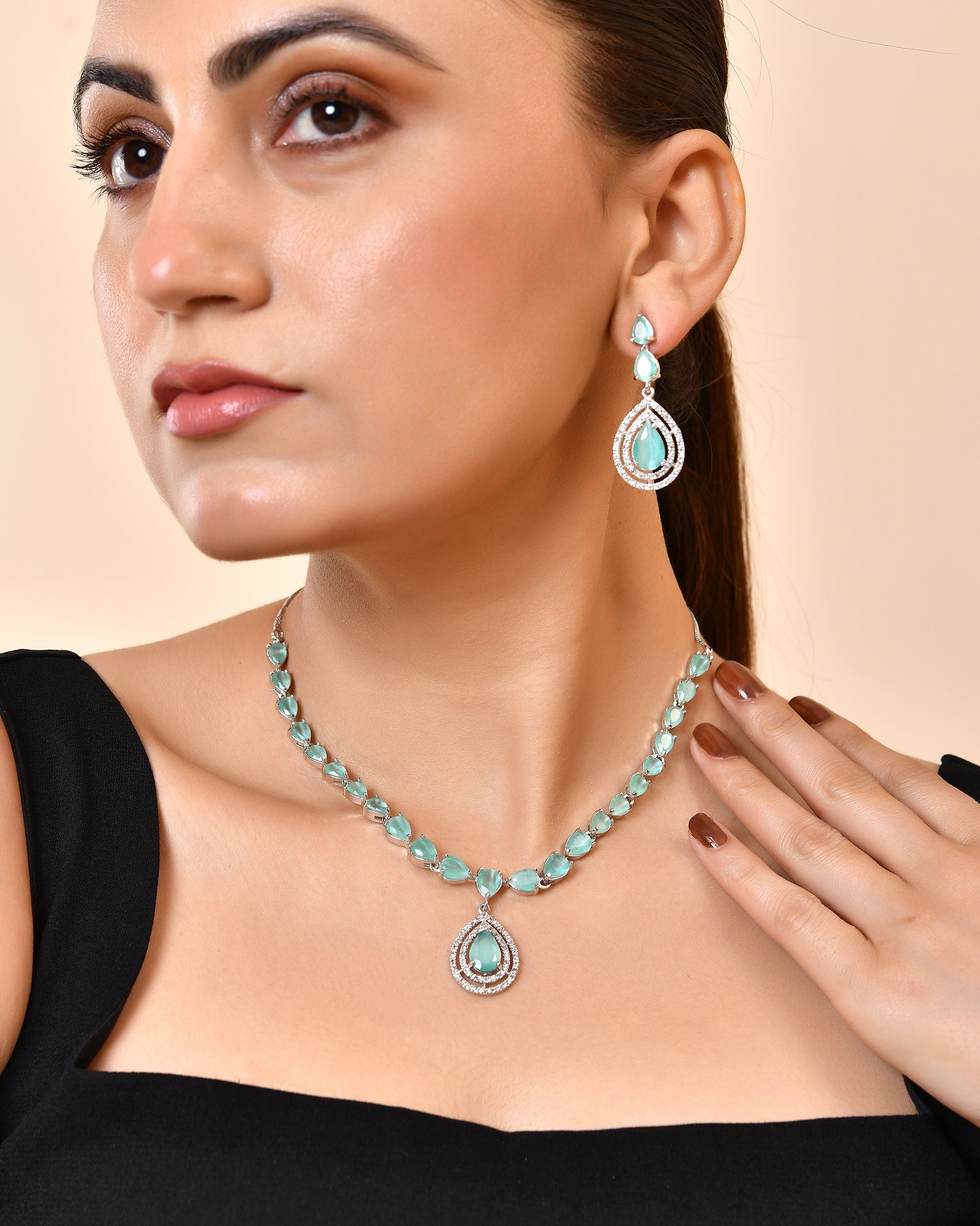 VOJ Silver Toned Teal Green Teardrop Shaped Stone Ad Necklace Set - Dista