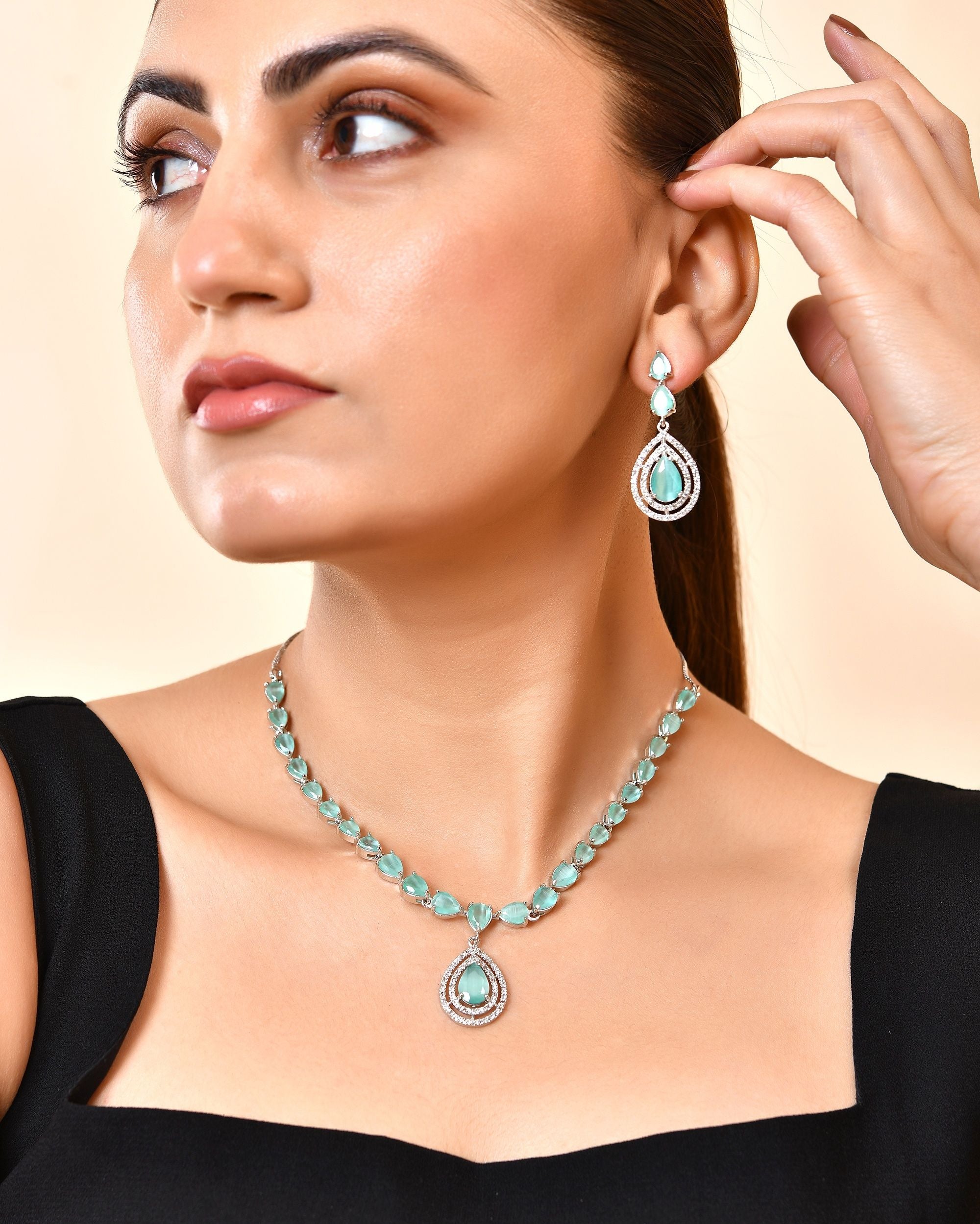 VOJ Silver Toned Teal Green Teardrop Shaped Stone Ad Necklace Set - Dista