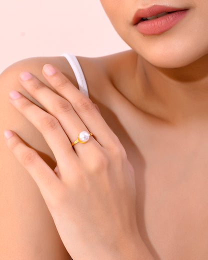VOJ Gold-Polished One Pearl Ring - Distacart