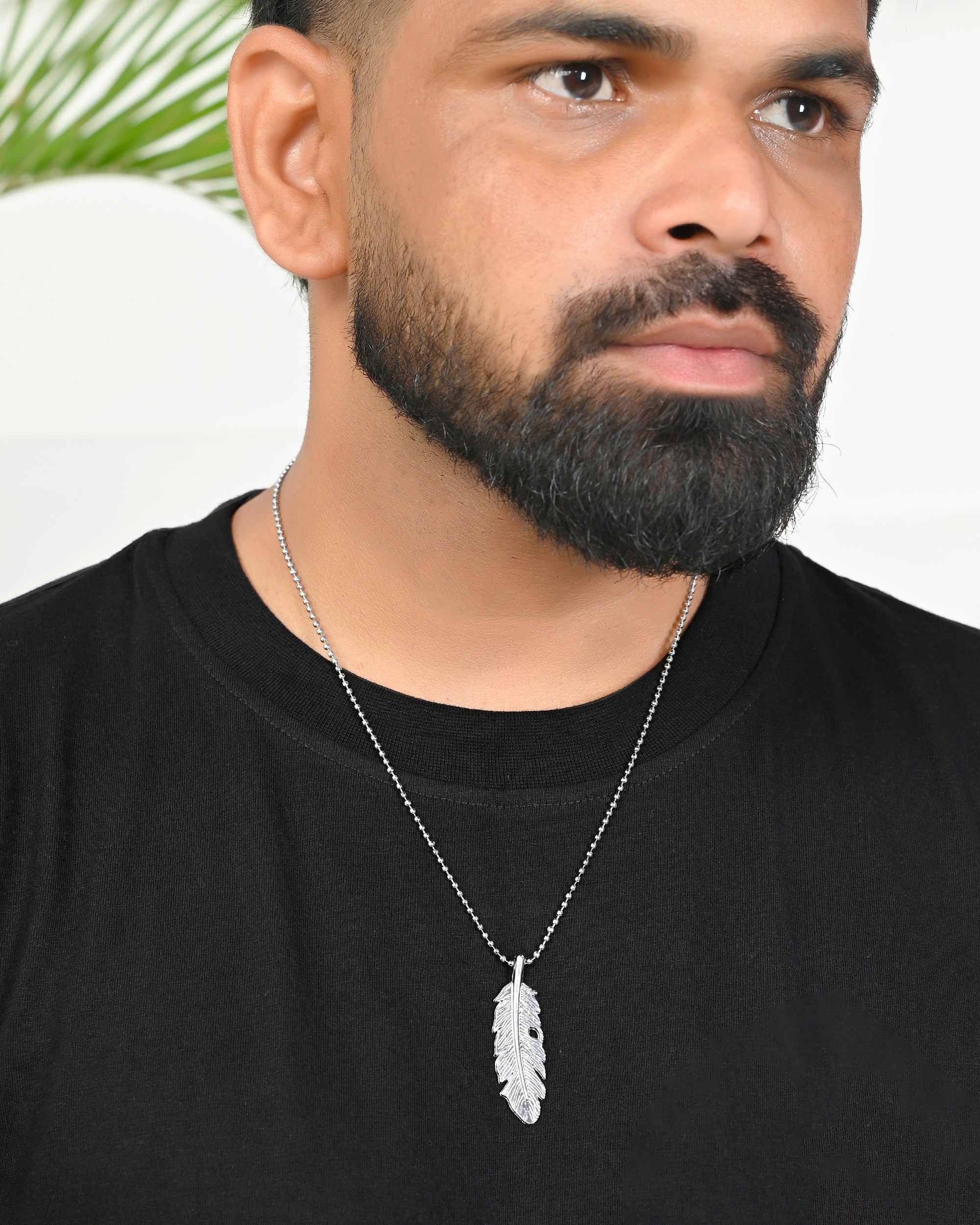 VOJ Silver Plated Men Chain With Leaf Shaped Pendent - Distacart