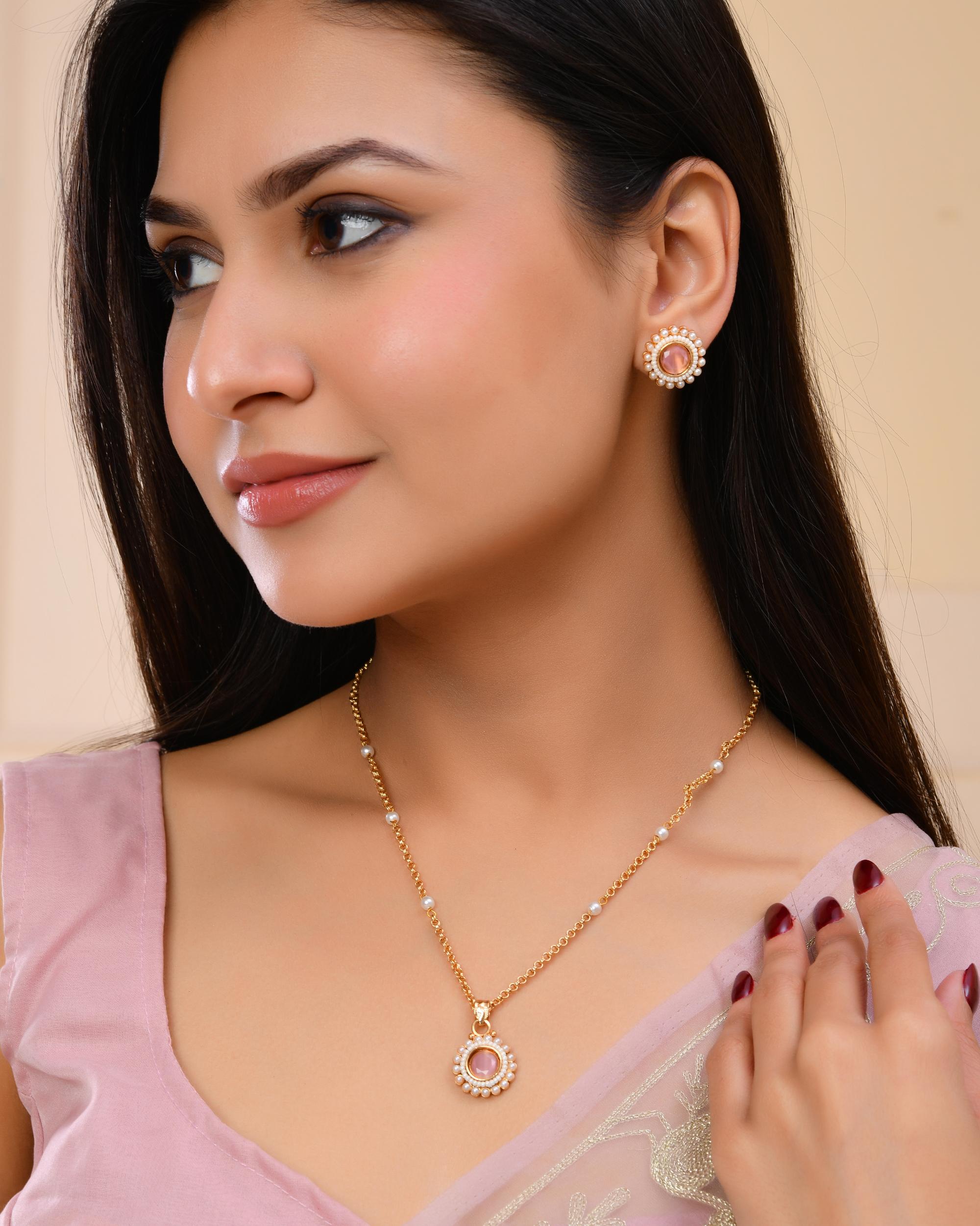 VOJ Gold-Polished Pink Stone Studded Chain Set - Distacart
