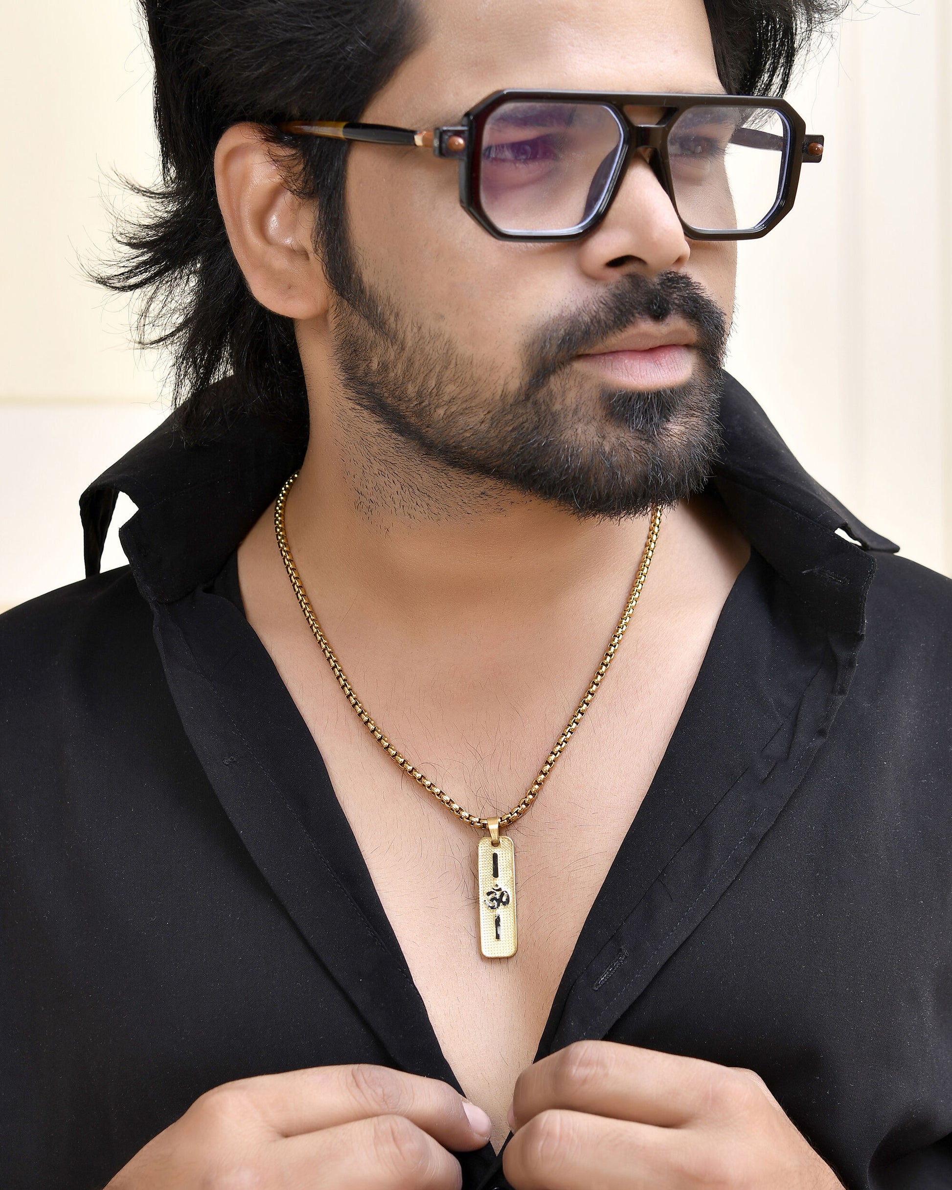 VOJ Men's Gold-Polished Chain With Pandent - Distacart