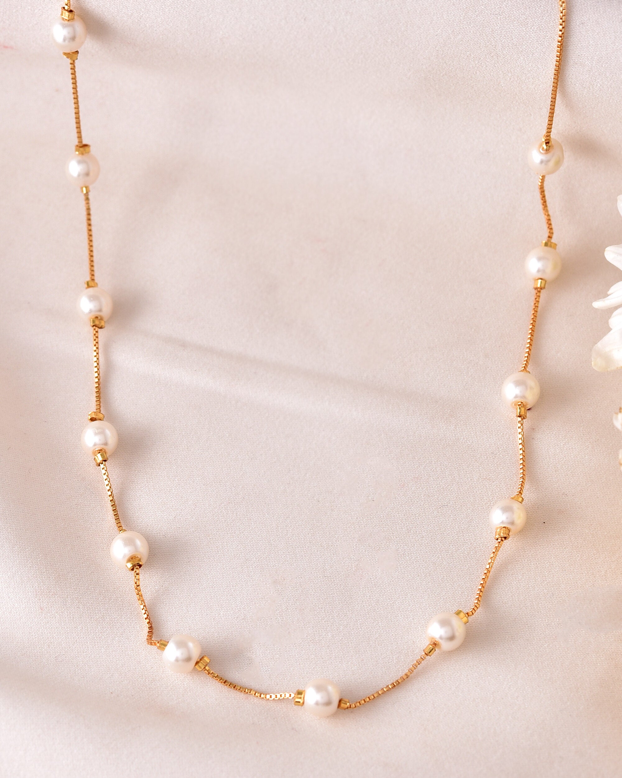 VOJ Gold-Polished Pearl Chain For Women - Distacart