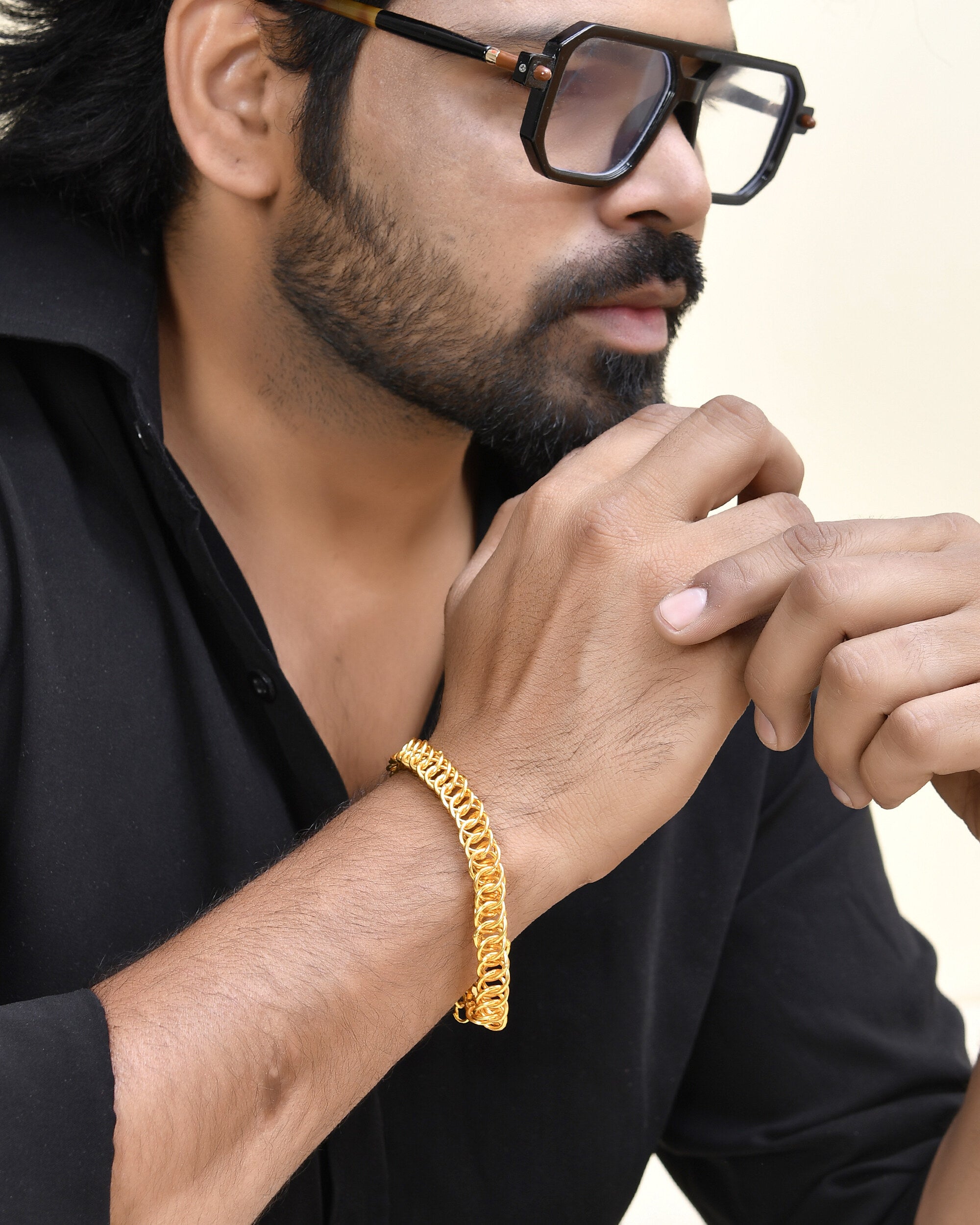 VOJ Gold-Polished Stainless Steel Elegent Men's Bracelet - Distacart