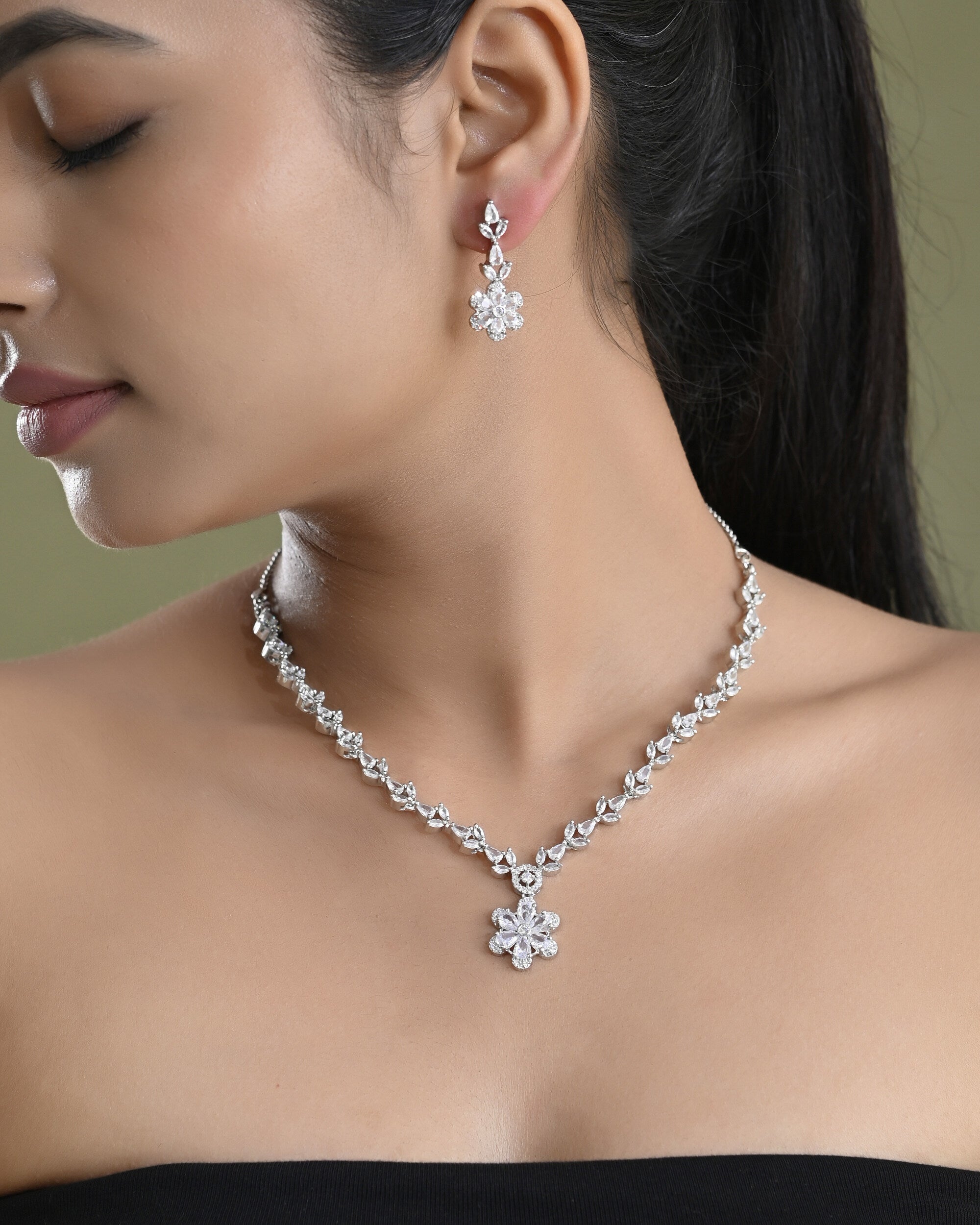 VOJ Silver Plated Floral AD Jewellery Set - Distacart