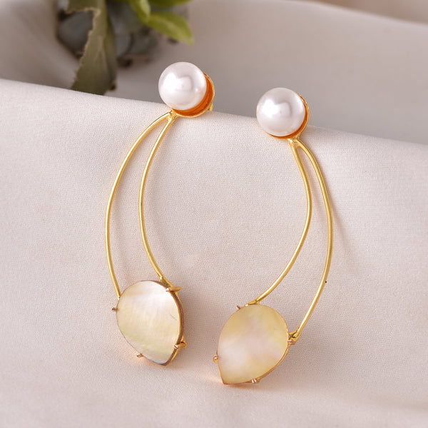 VOJ Gold Toned Pearl And Stone Studded Earrings - Distacart