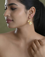 Thumbnail for VOJ Gold Toned Floral Shaped Elegent Earrings - Distacart