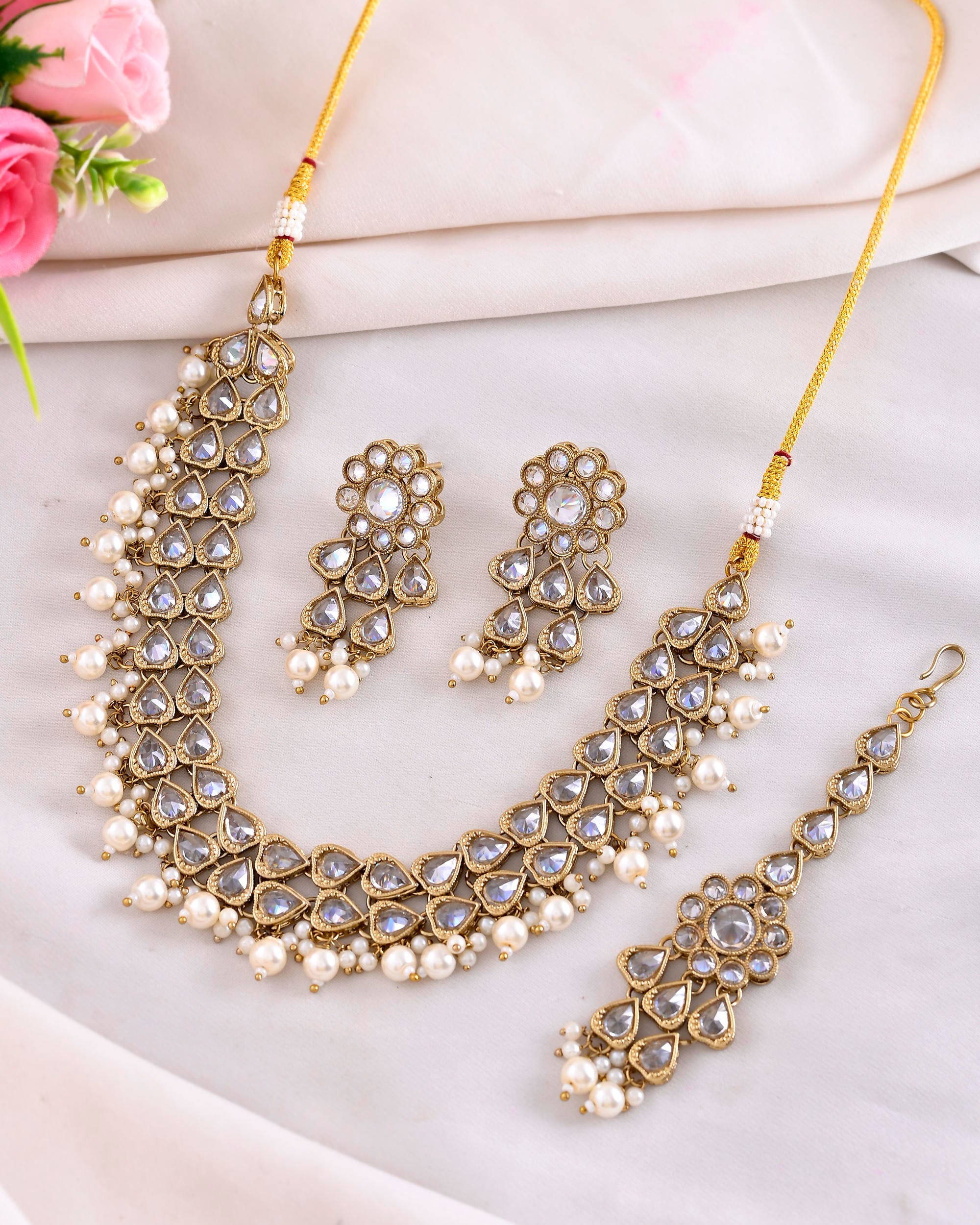 VOJ Gold-Polished White Beats Stuuded Handcrafted Jewellery Set - Distacart
