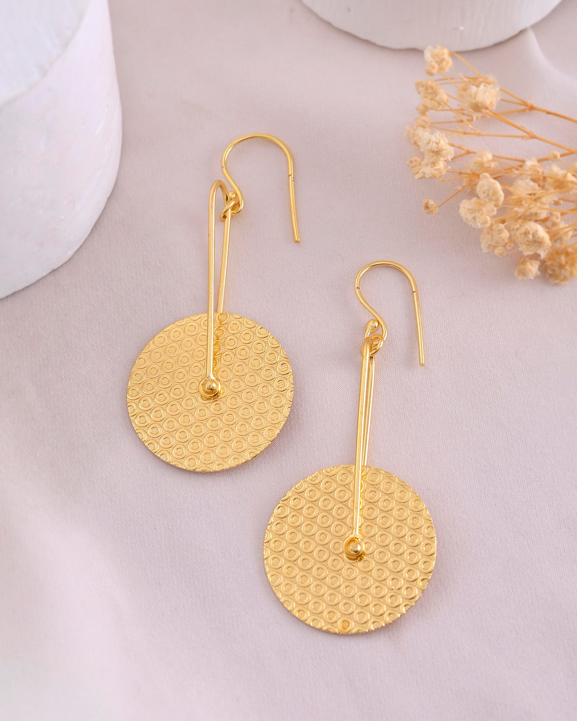 VOJ Gold-Polished Anti Tarnish Classic Stud Earrings - Distacart
