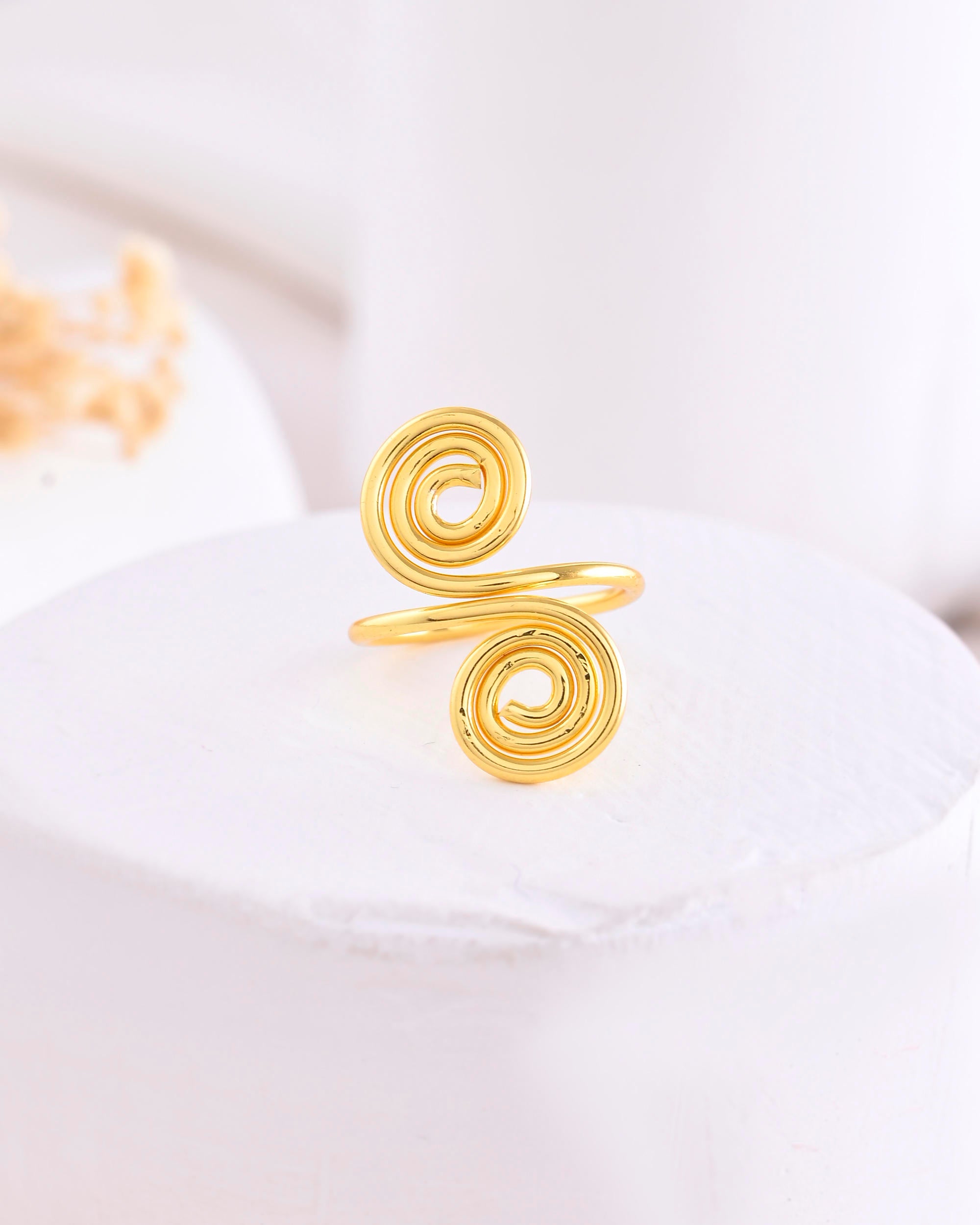 VOJ Gold-Polished Circular Designed Anti Tarnish Finger Ring - Distacart