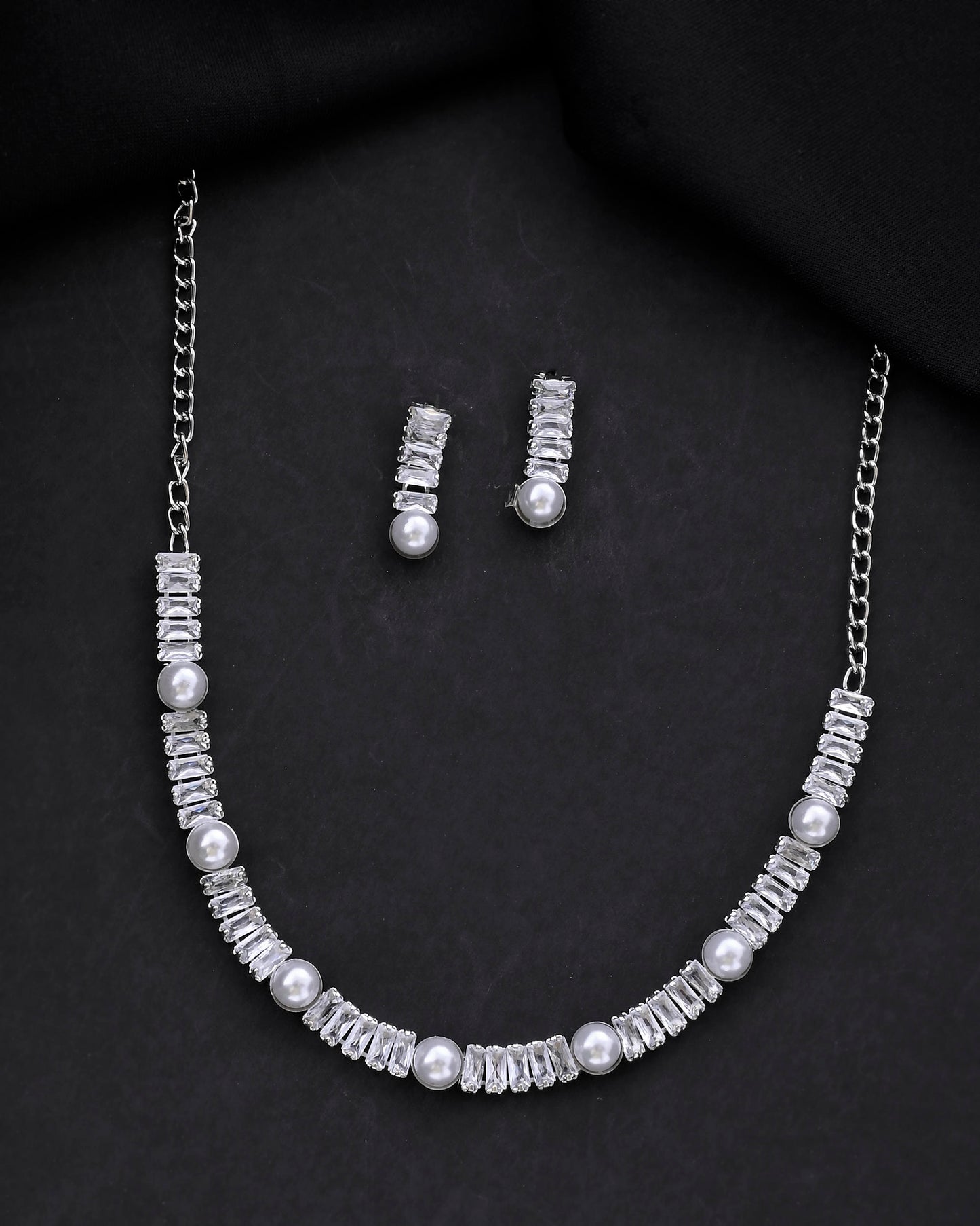 VOJ Silver Plated Pearl And Stone Studded Necklace Set - Distacart