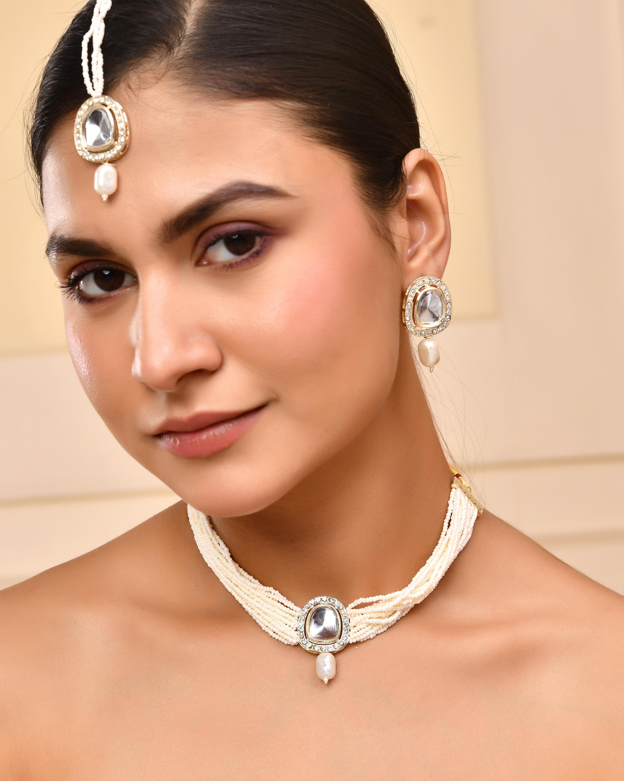 VOJ White Kundan Studded Choker Set - Distacart