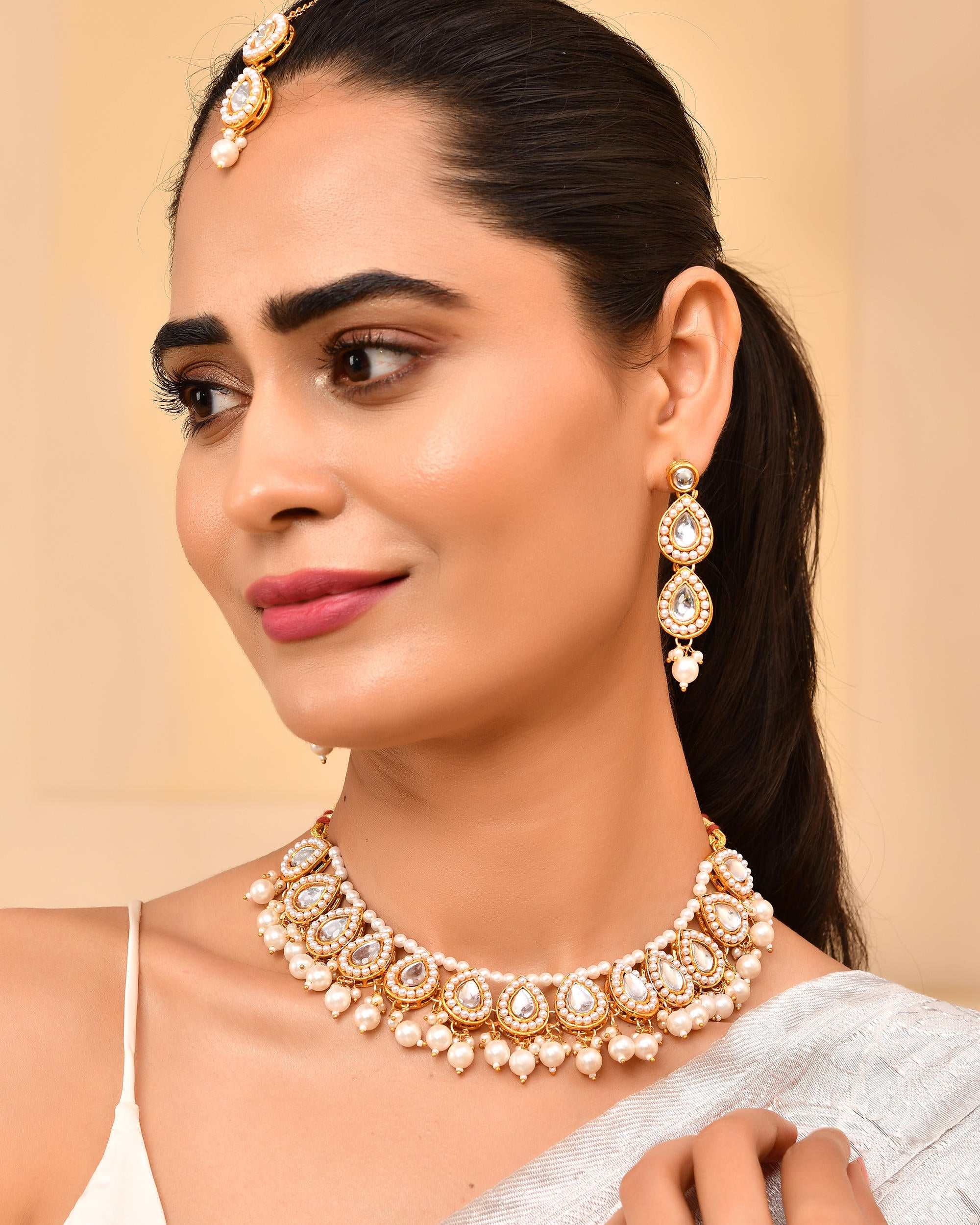 VOJ Gold-Polished Kundan Stones Studded Jewellery Set With Maang Tikka - Distacart