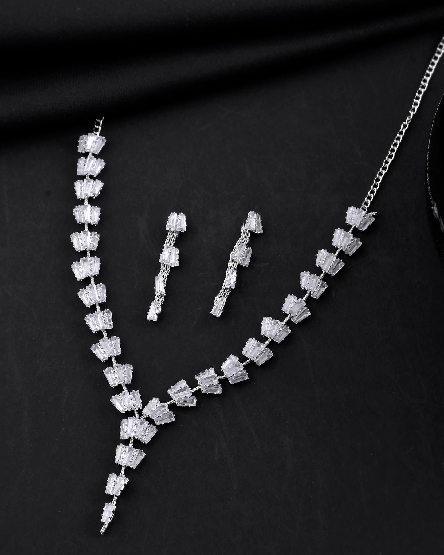 VOJ Silver Plated Artifical Stone Studded Necklace Set - Distacart