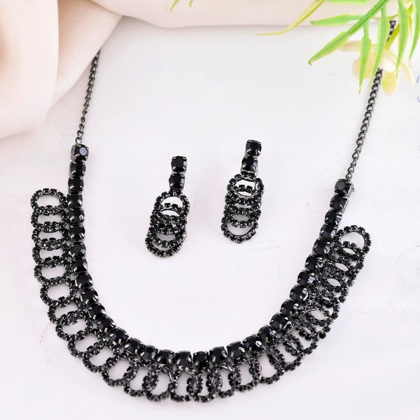 VOJ Black Circular Stone Studded Jewellery Set - Distacart