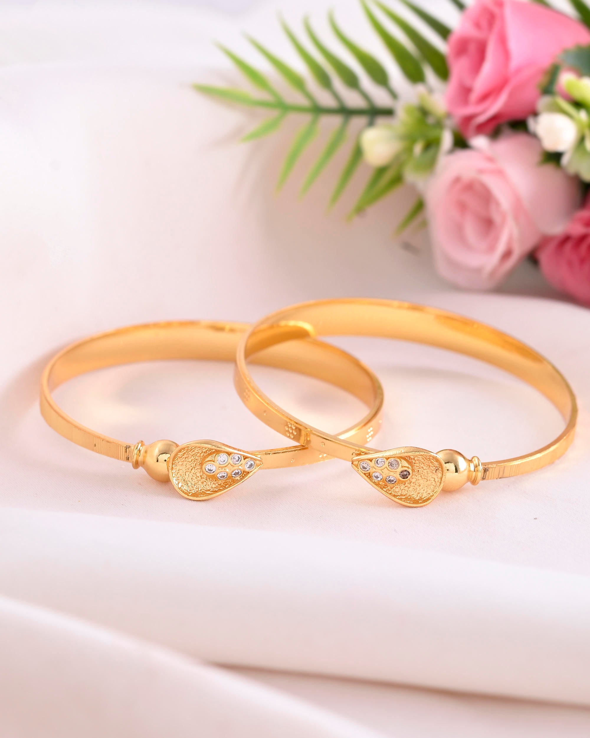 VOJ Set of 2 Gold-Polished Tear Drop Shaped Bangles - Distacart