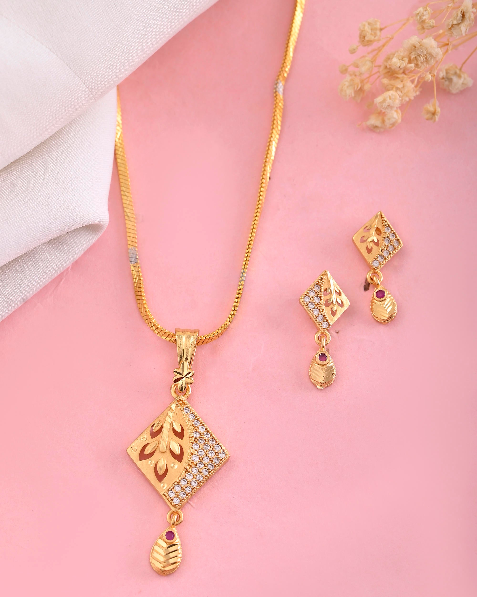 VOJ Gold-Polished Geomatrical AD Stone Studded Chain Set - Distacart