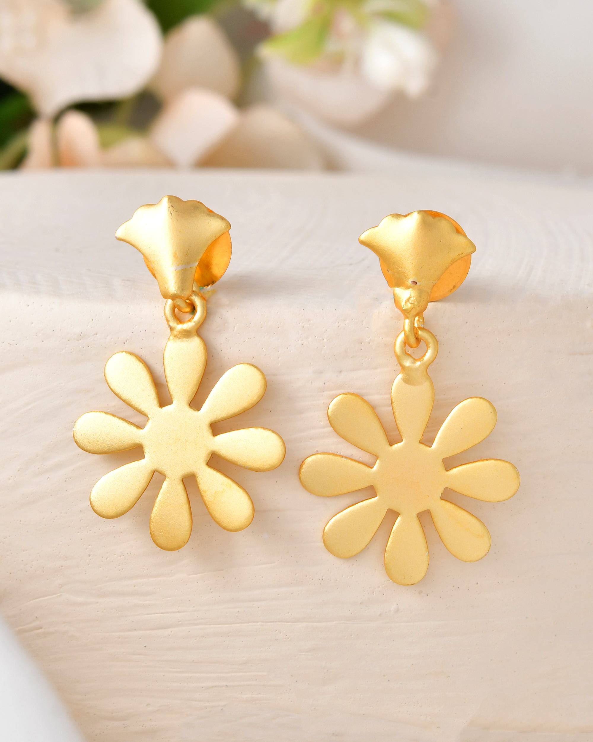 VOJ Gold Polished Anti Tarnish Flower Shaped Drop Earrings
