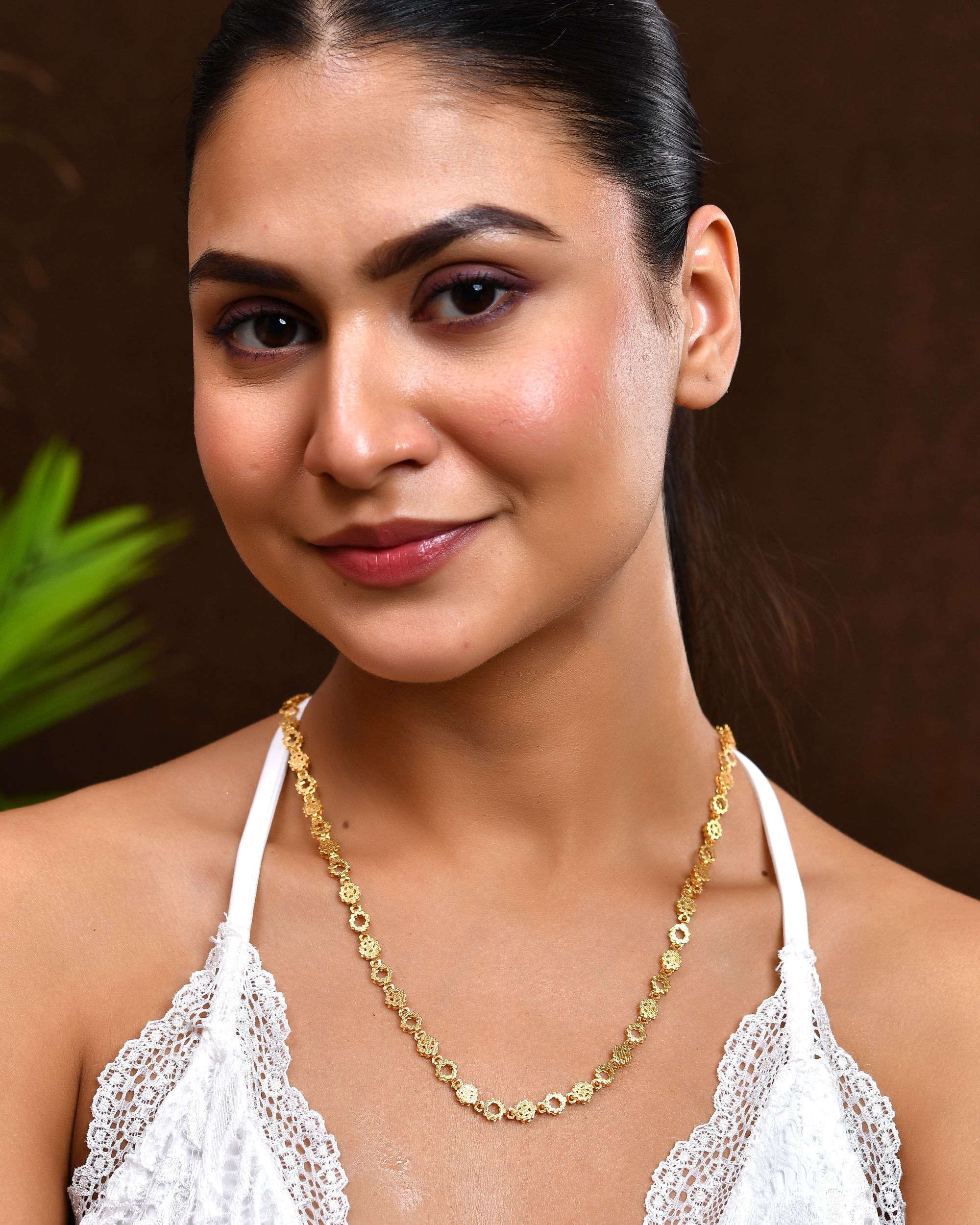 VOJ Gold Polished Geometric Shaped Stainless Steel Chain For Women