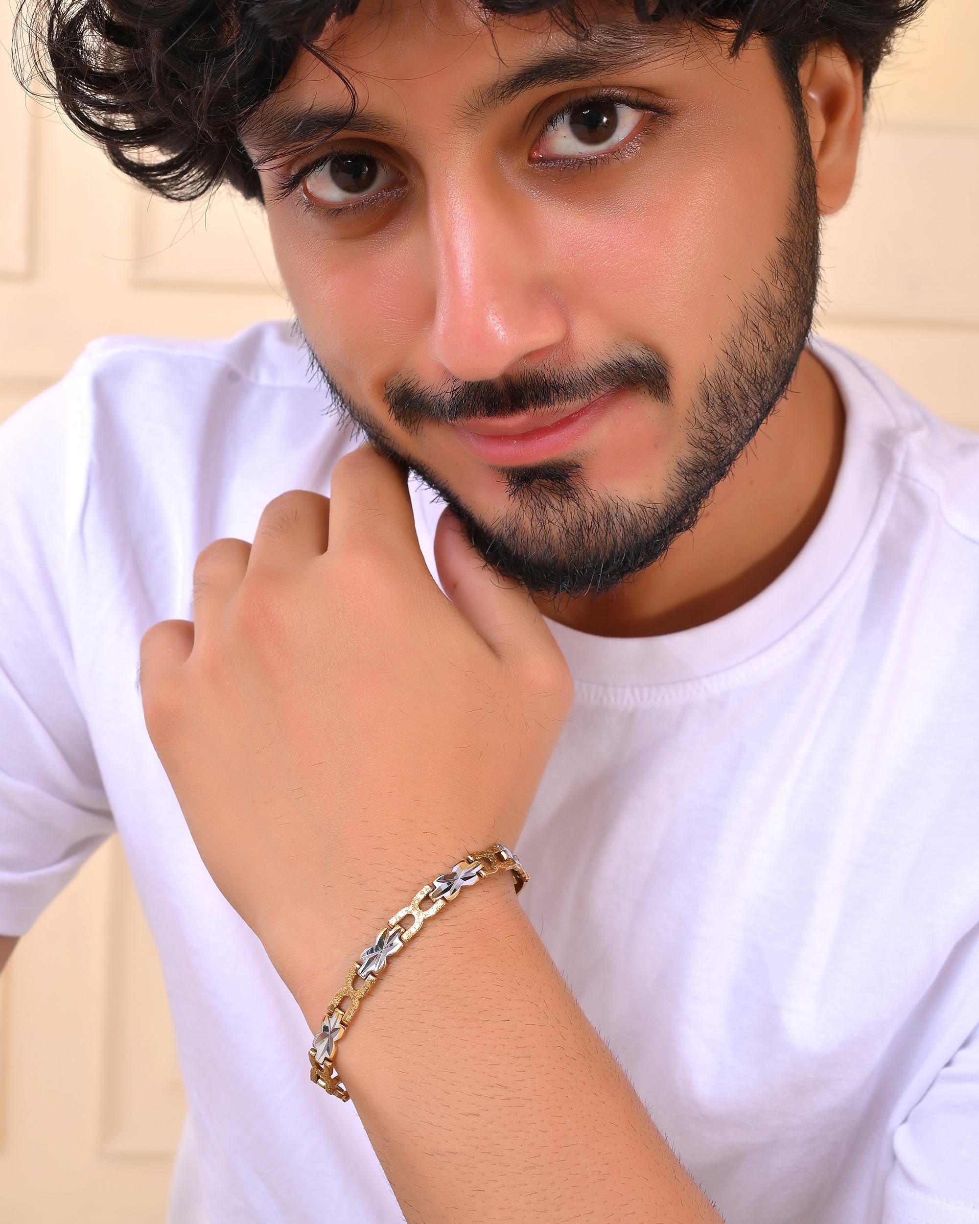 VOJ Men Gold Polished & Silver-Toned Exquisite Alloy Link Bracelet