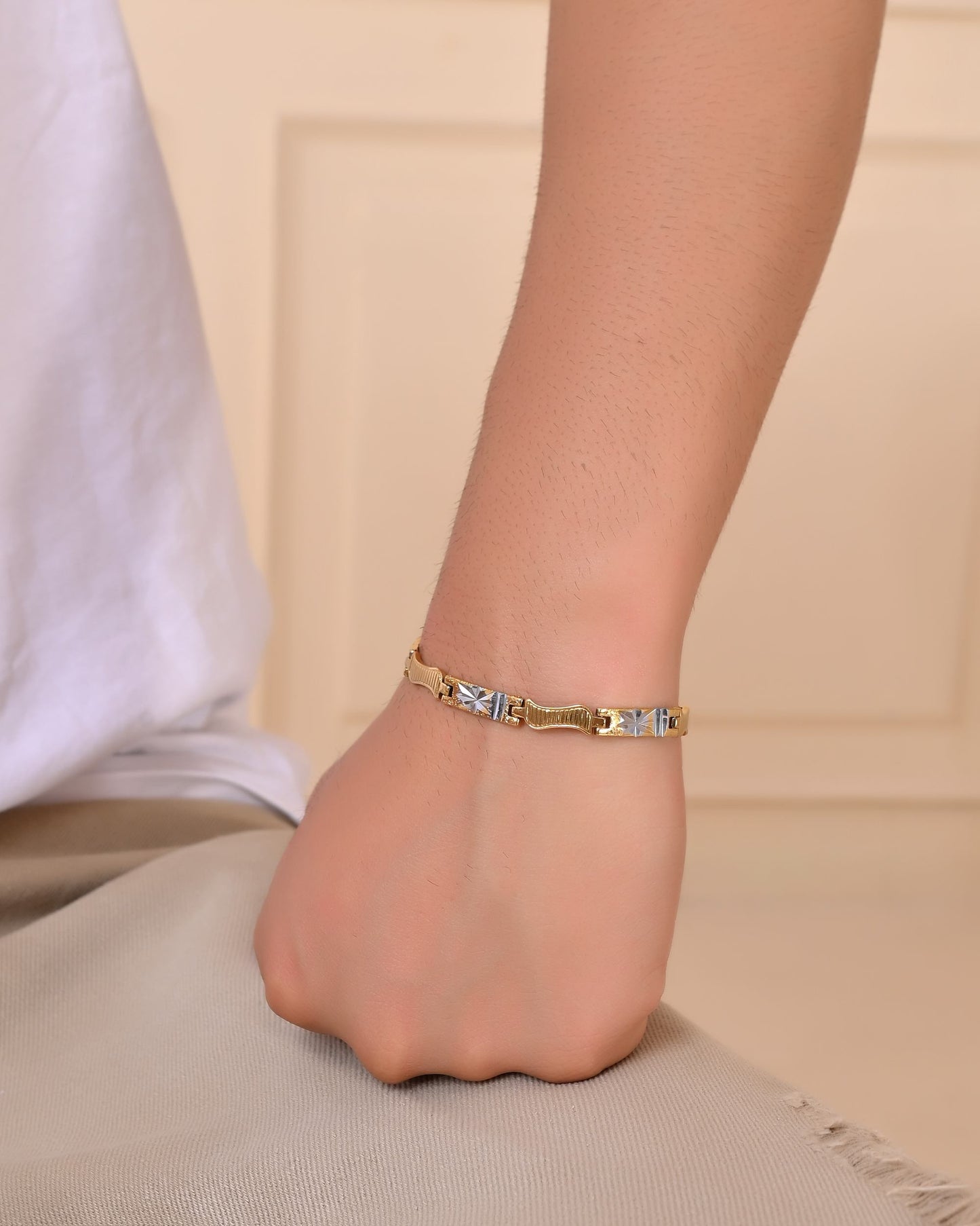 VOJ Double Toned Textural Designer Linked Bracelet For Men - Distacart