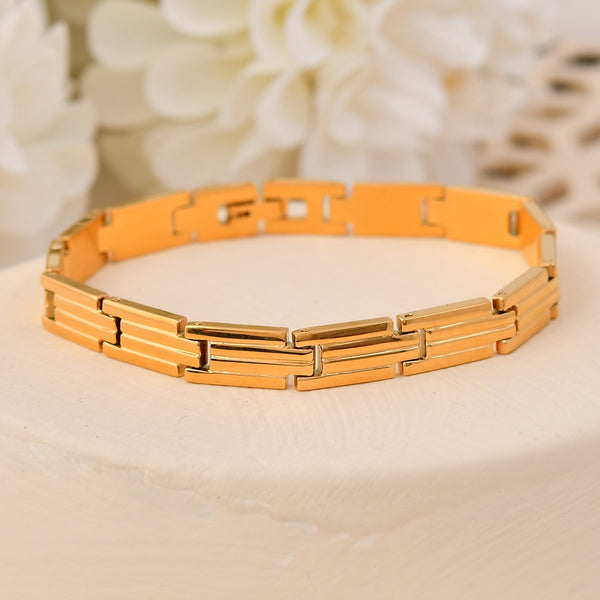 VOJ Gold Polished Linked Designed Bracelet For Men's