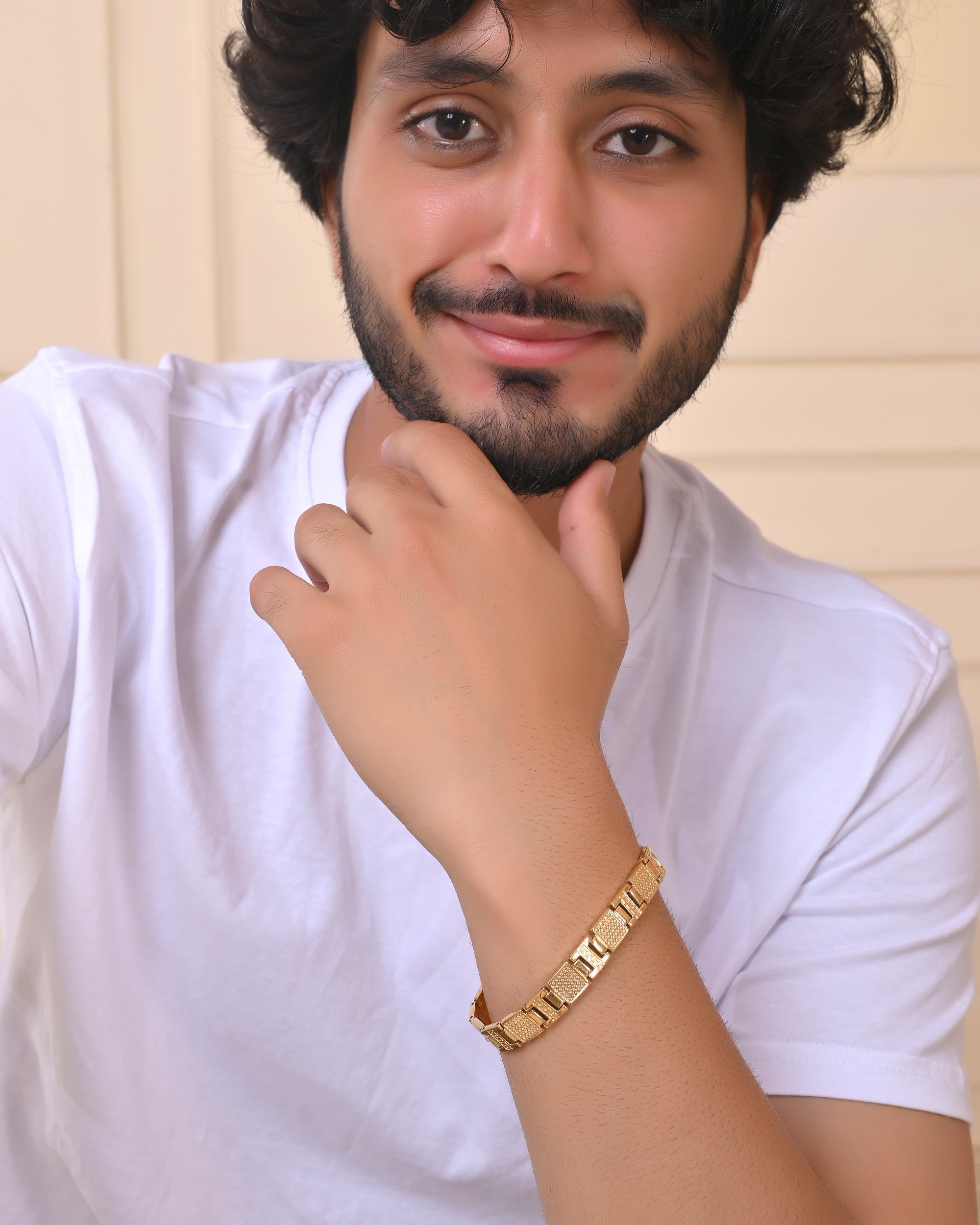 VOJ Men Gold-Toned Stainless Steel Textured Chain Bracelet