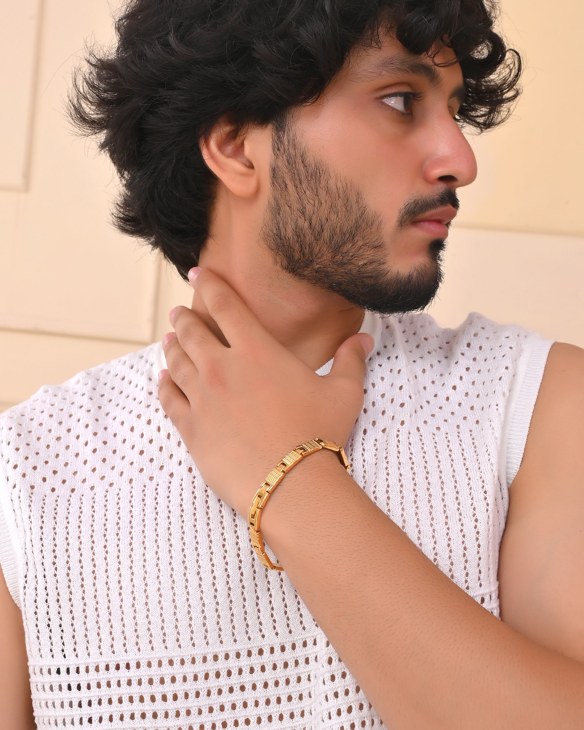 VOJ Men Gold-Toned Stainless Steel Linked Designer Chain Bracelet