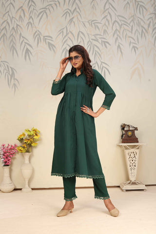 Hiral Fashion Green Cotton Solid Kurta Set