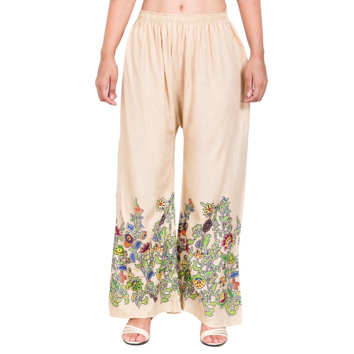 Asmaani Off White Color Digital Print Sarara