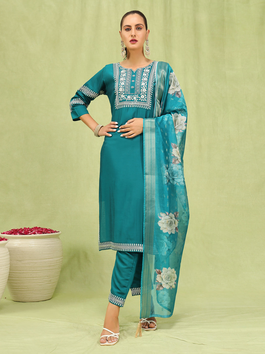 Vredevogel Aathmika Women’S Viscose Roman Silk Embroidery Straight Kurta Pant With Dupatta Set-Rama