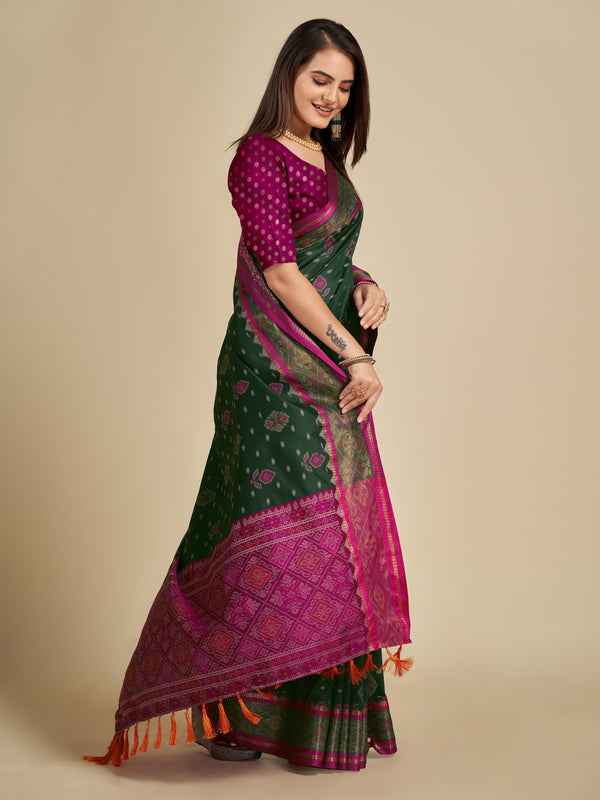 Vedant Vastram Bottle Green Color Kanjeevaram Silk Saree - Bottle Green - Distacart