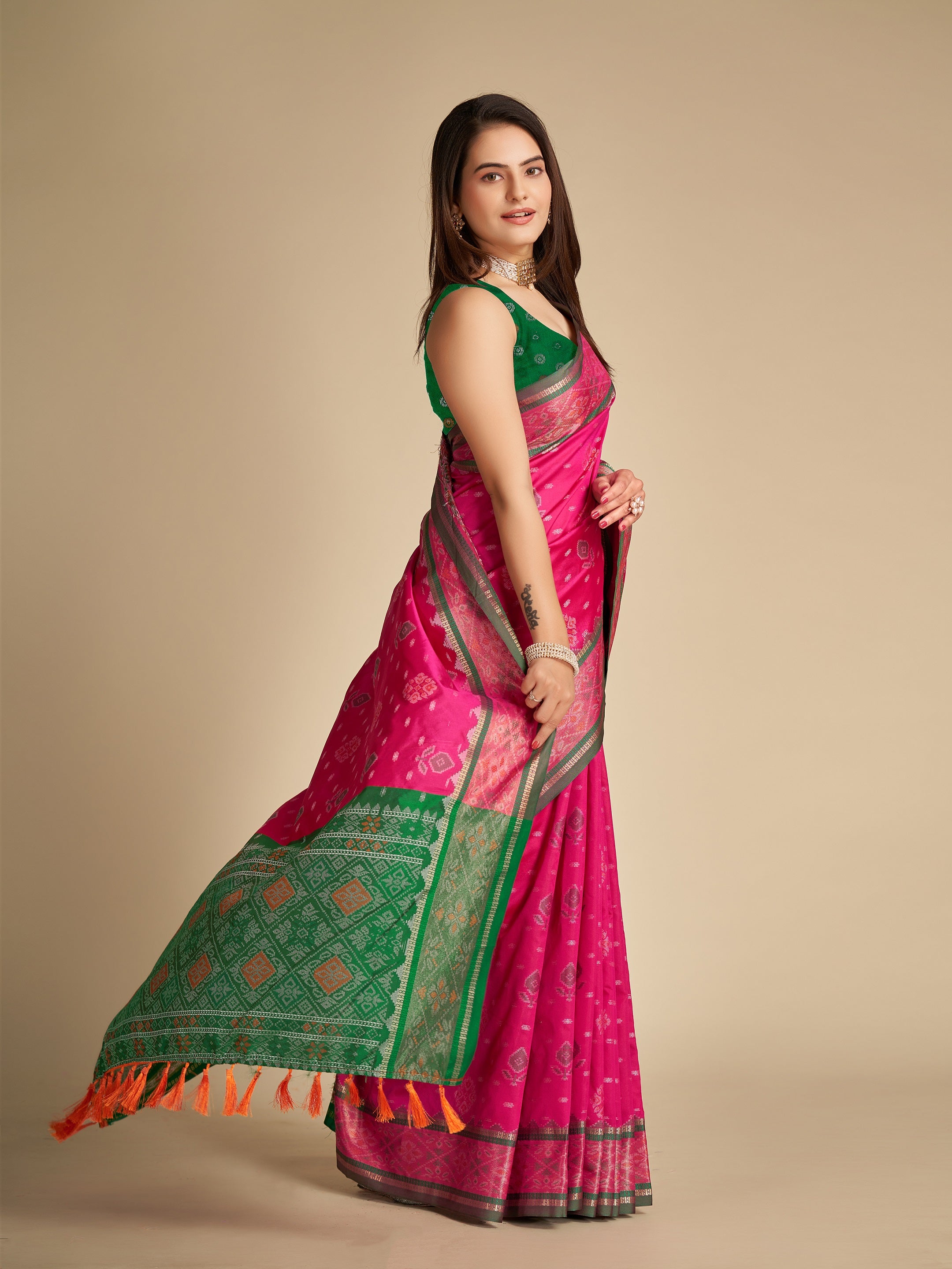 Vedant Vastram Rani Color Kanjeevaram Silk Saree - Rani Pink - Distacart