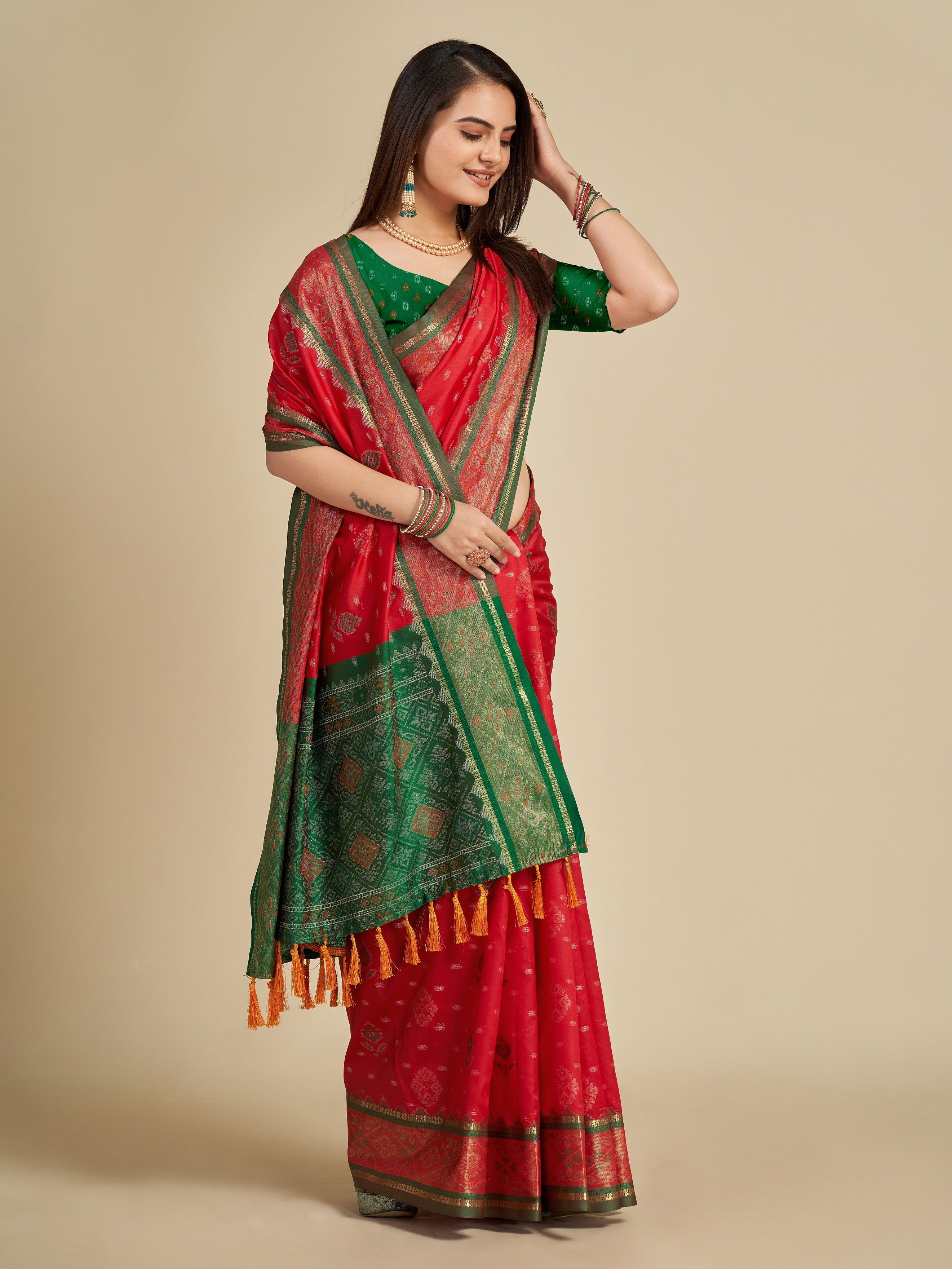 Vedant Vastram Red Color Kanjeevaram Silk Saree - Red - Distacart