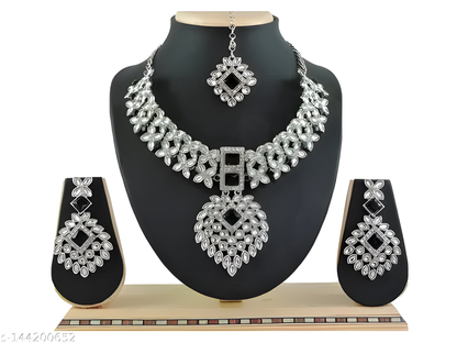 Jewel City Exquisite Crystal Flower Necklace Set - Distacart