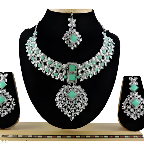 Jewel City Exquisite Crystal Flower Necklace Set - Distacart