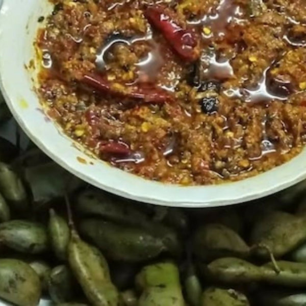 konaseema Tamarind (Chinthakaya) Pickle - Distacart