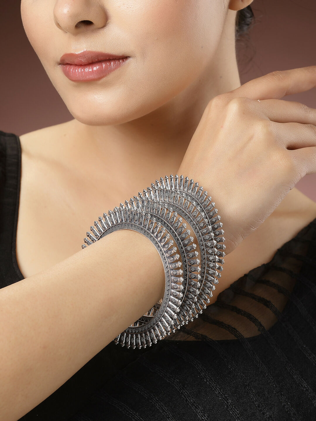 NVR Women's Set of 4 Silver-Plated German Silver Oxidised Bangles - Distacart