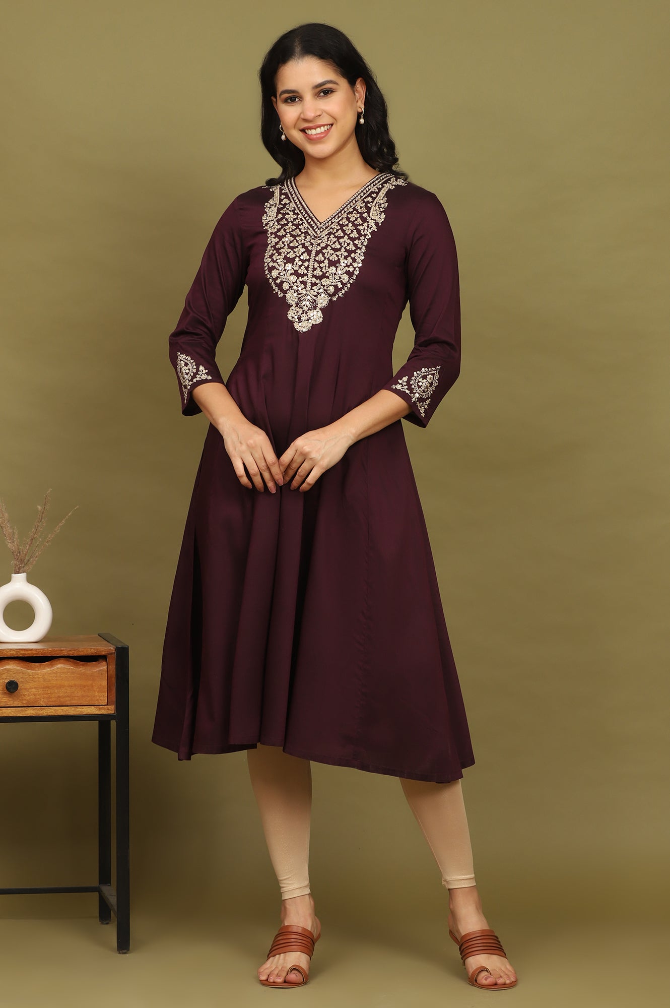 https://cdn.shopify.com/s/files/1/0722/3148/5636/files/W10451-221088_2_21b95be0-e76a-425d-a1a1-4e25e9c5a4a3.jpg?v=1760493763