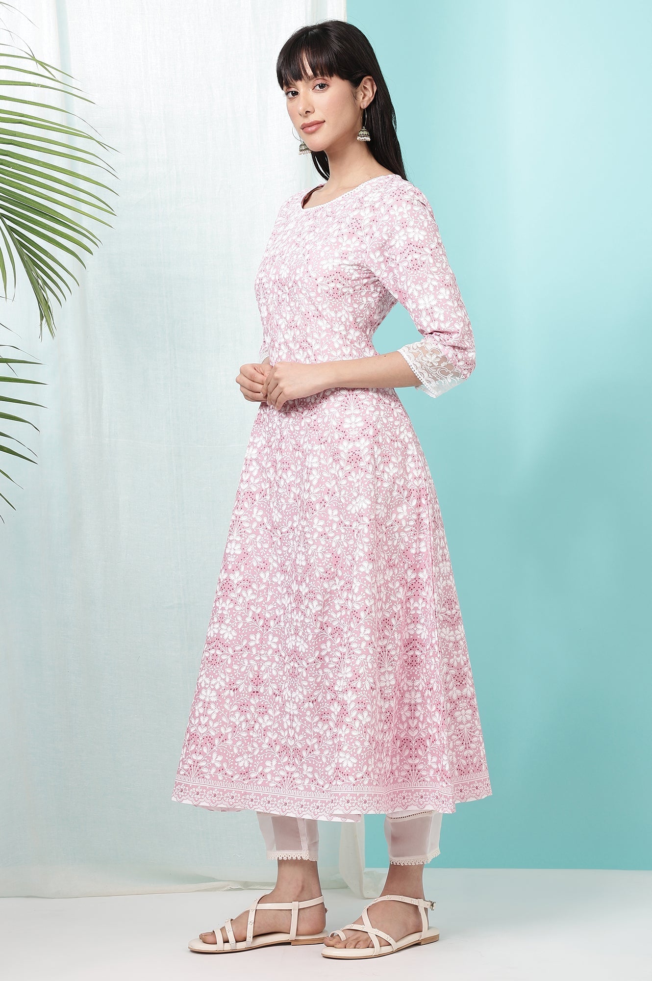 https://cdn.shopify.com/s/files/1/0722/3148/5636/files/W10817-126110_4_7eebbc1a-2423-45f4-80bd-fa6c9654e81a.jpg?v=1760494757